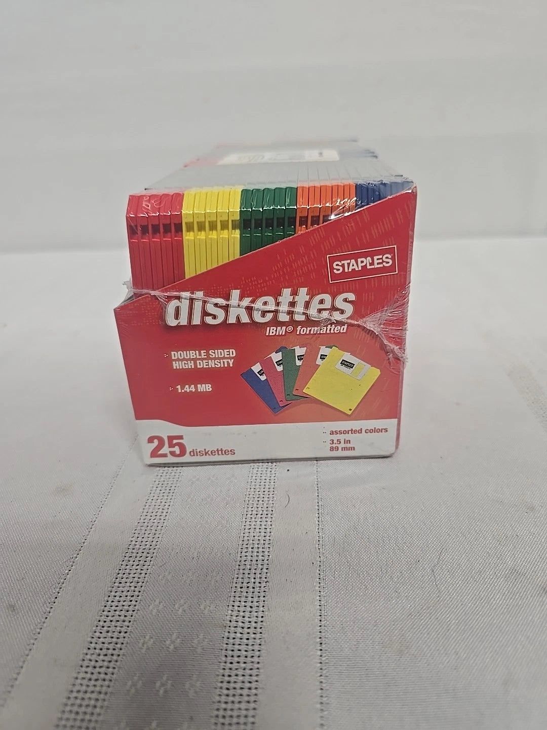 50 Disk Pack - STAPLES 3.5" 1.44MB IBM Format Floppy Disks Diskette - SEALED NEW